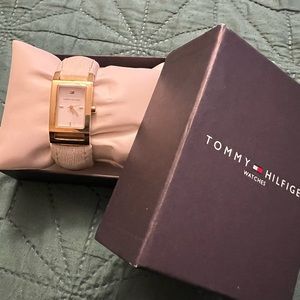 Tommy Hilfiger TH Watch Gold Stiff Leather Band